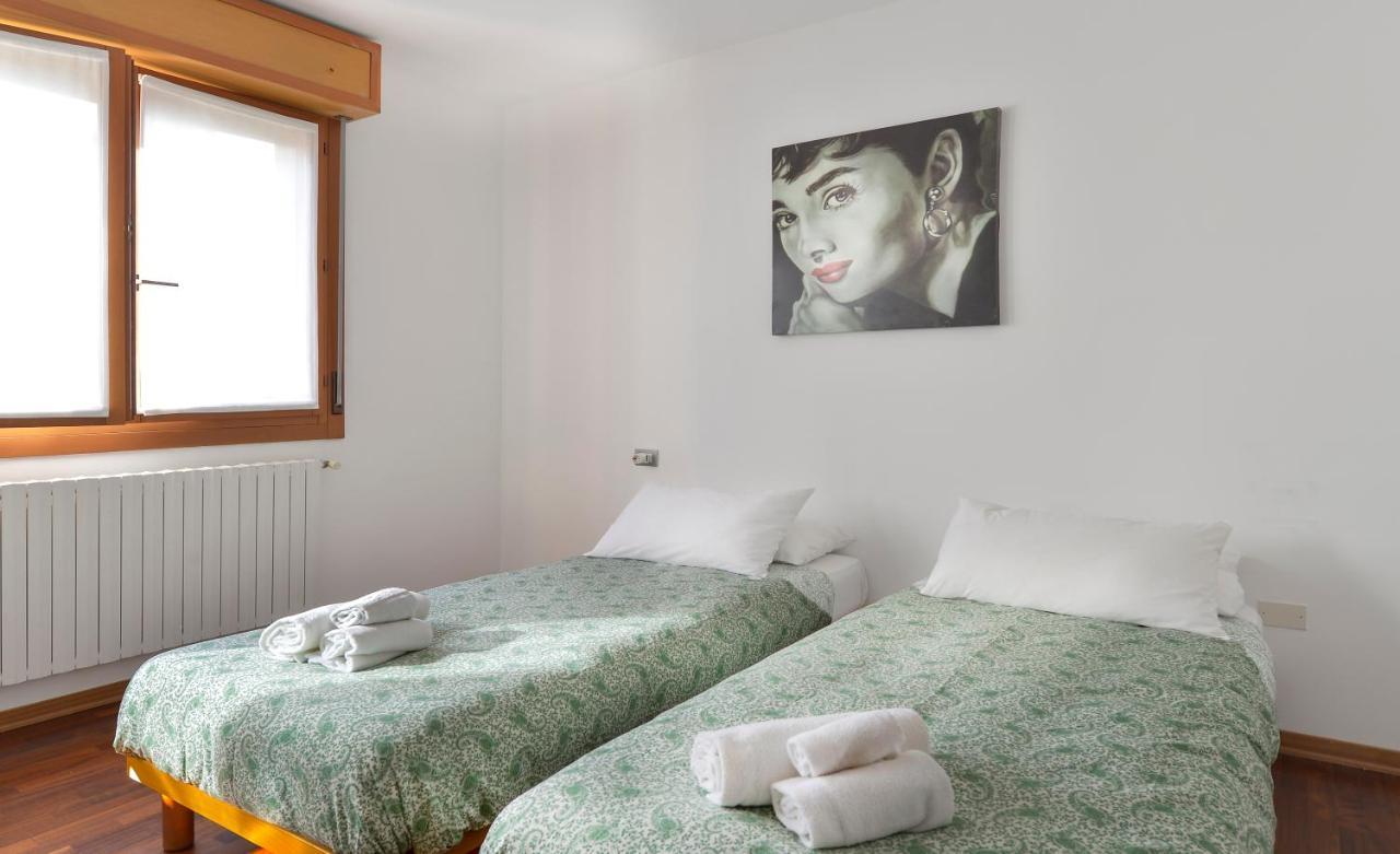 Ur-Nest Emilia Levante A Bologna Luaran gambar